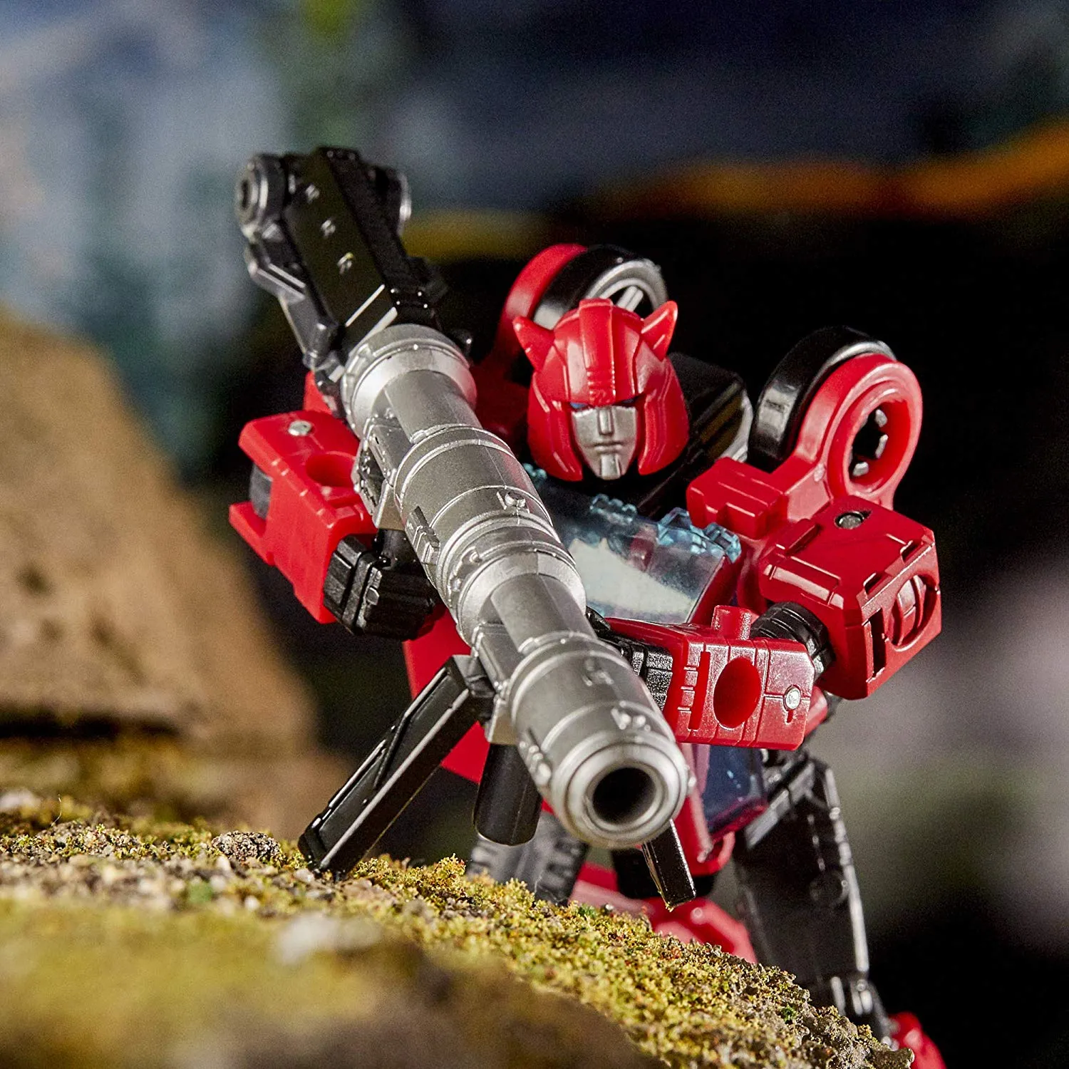 WFC-E7 Cliffjumper Deluxe Class | Transformers Generations War for Cybertron Earthrise Chapter