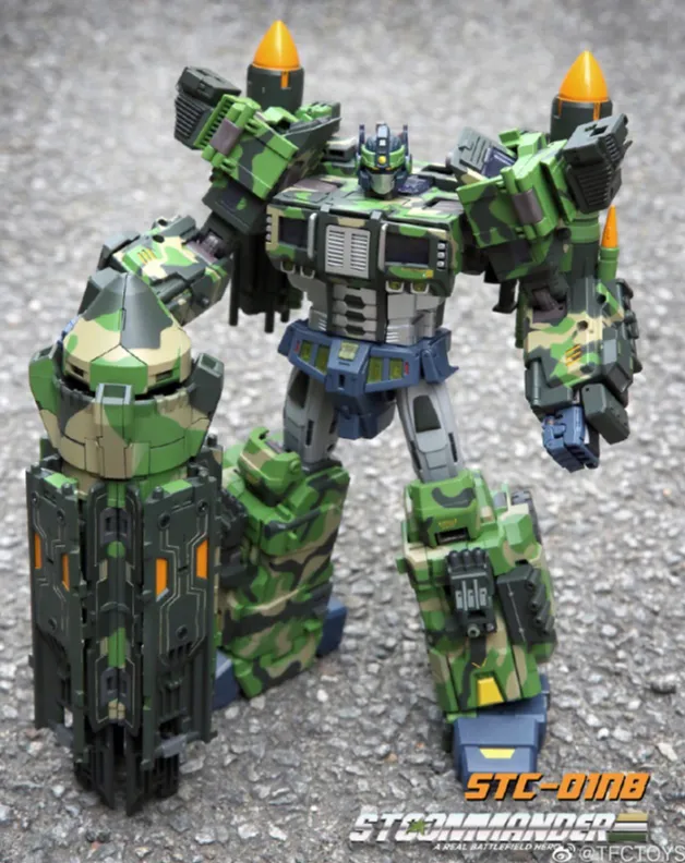 STC-01NB Supreme Techtial Commander Nuclear Blast Version | TFC Toys