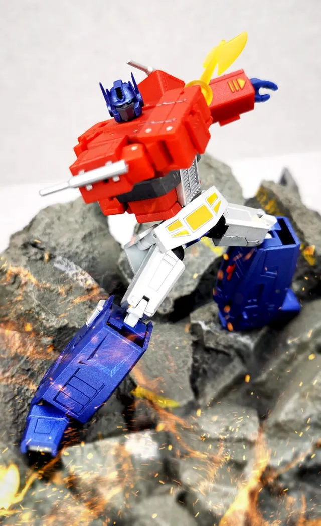MS-B18X Light of Justice Metallic Version | Magic Square