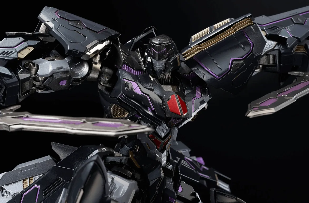 05 Megatron |  Transformers Kuro Kara Kuri | Flame Toys