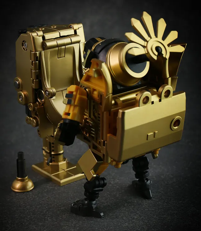 W-02G Water Man Gold Version | Toywolf