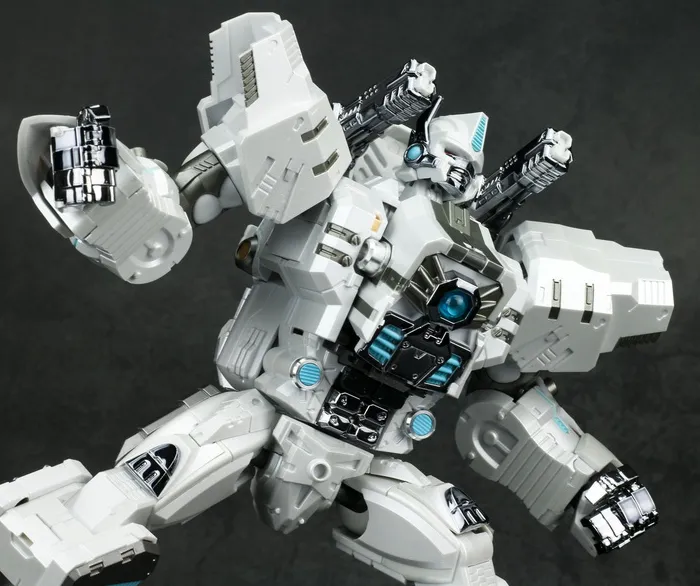 GT-10A Gorilla White Version | Generation Toy