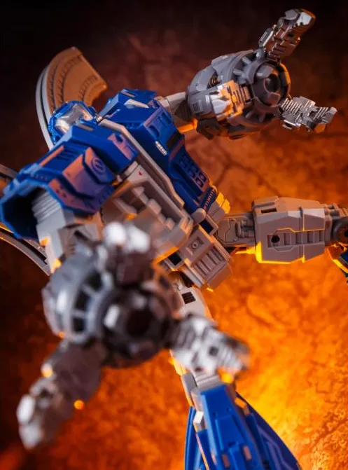 MF-34I Iron Sentinel | Mech Fans Toys