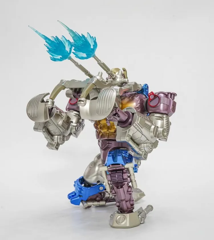 BWM-02 Skateboard Gorilla | TransArt