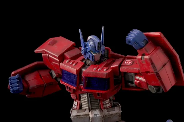 Optimus Prime IDW Version | Transformers Furai Action | Flame Toys