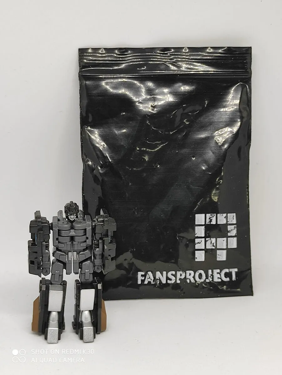 WB011 Constructo Core Mini Figure | Fansproject Warbot