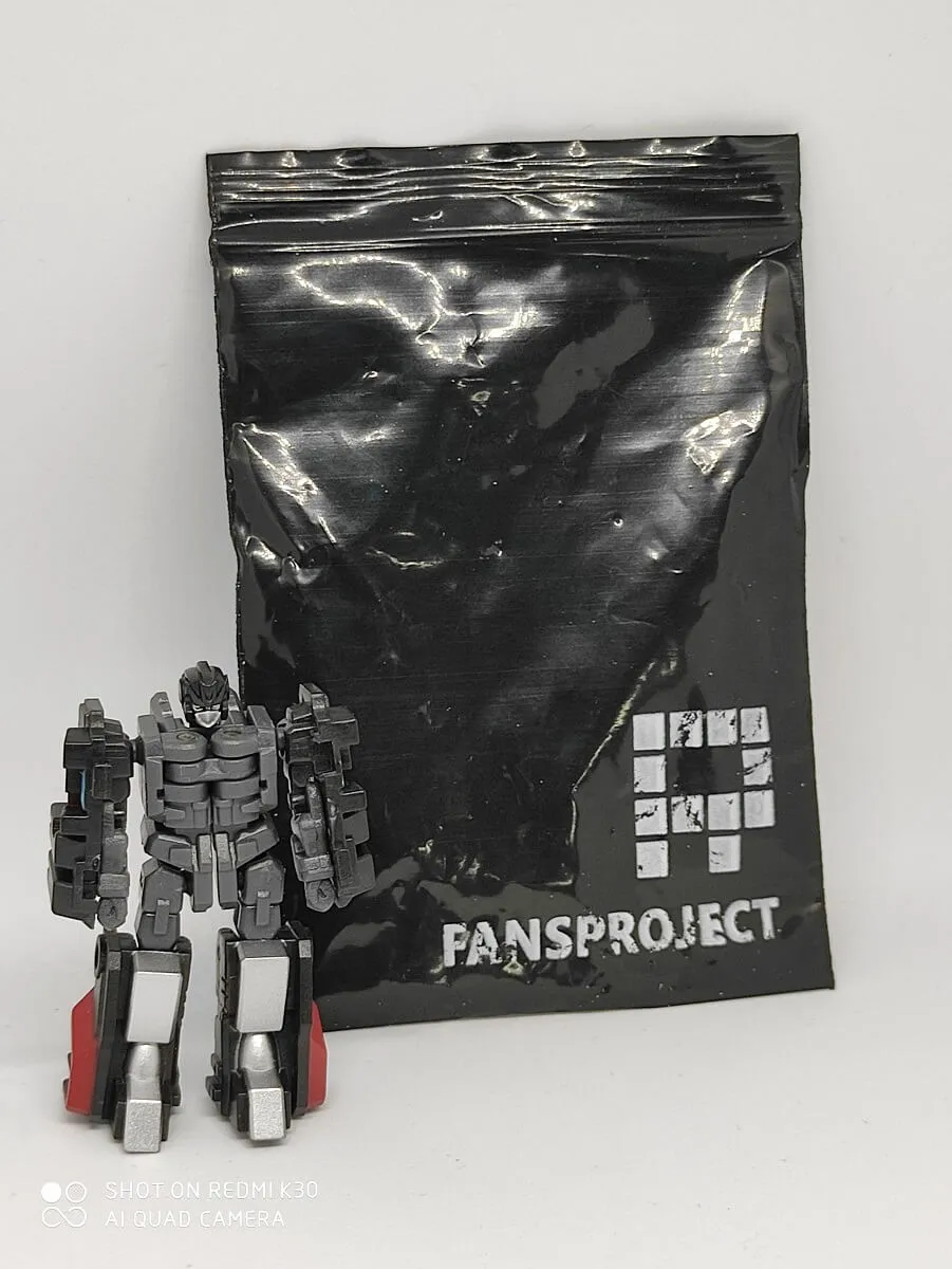 WB011 Constructo Core Mini Figure | Fansproject Warbot