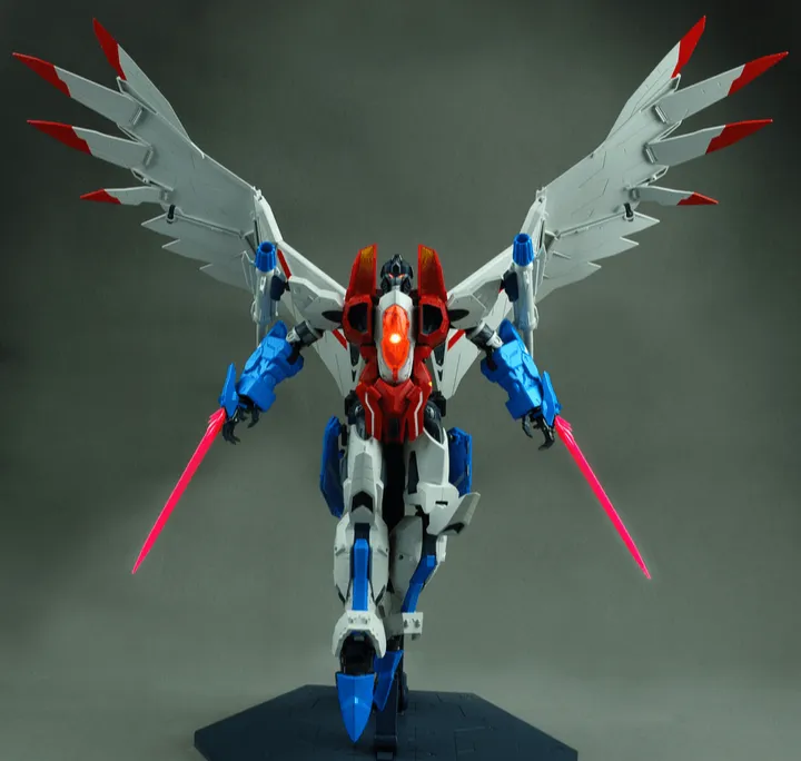 PF-01 Red Falcon | TT HongLi