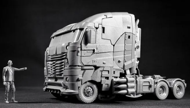 R-04 Nero | Unique Toys