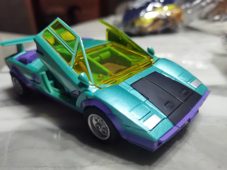D13 Montana G2 Color Version | DX9 Toys Attila Combiner