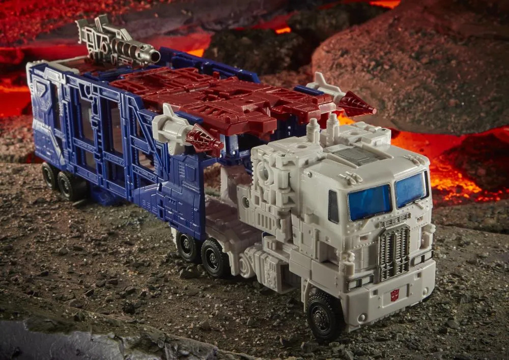 WFC-K20 Ultra Magnus Leader Class | Transformers Generations War for Cybertron Kingdom Chapter