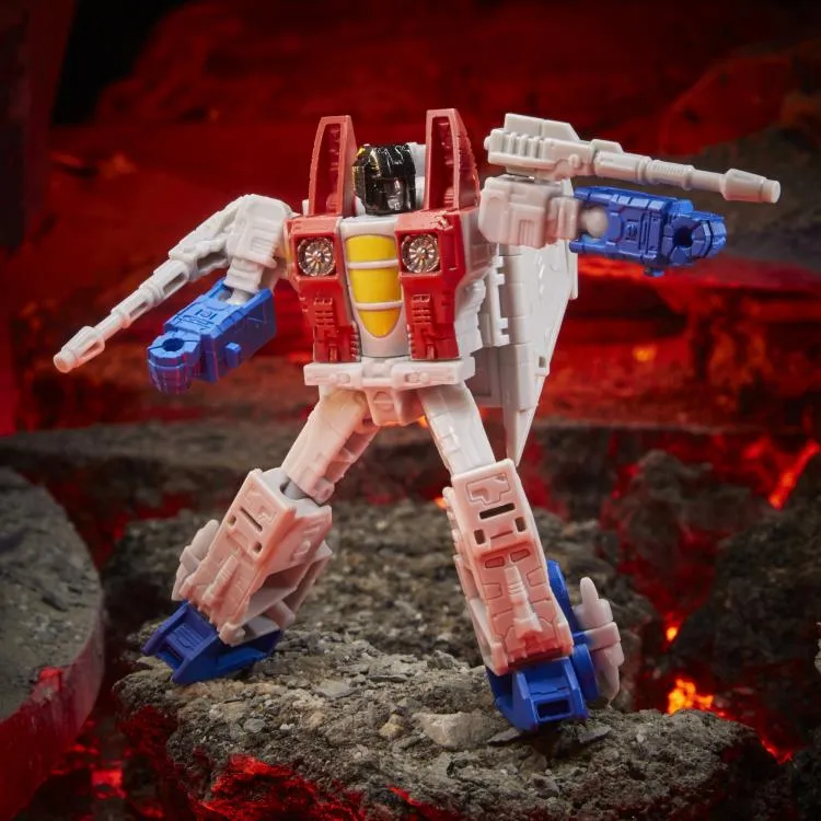 WFC-K12 Starscream Core Class | Transformers Generations War for Cybertron Kingdom Chapter