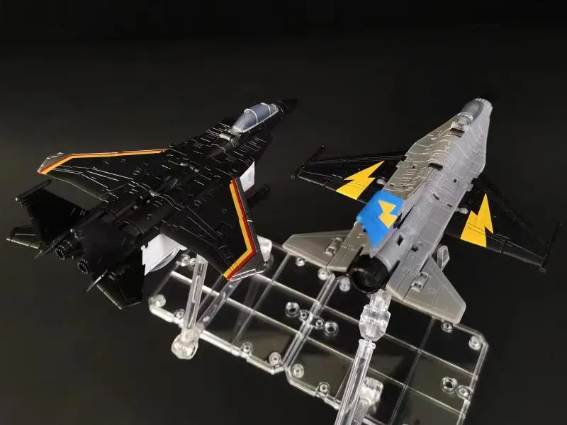 ZC-01 Downthrust | Zeta Toys