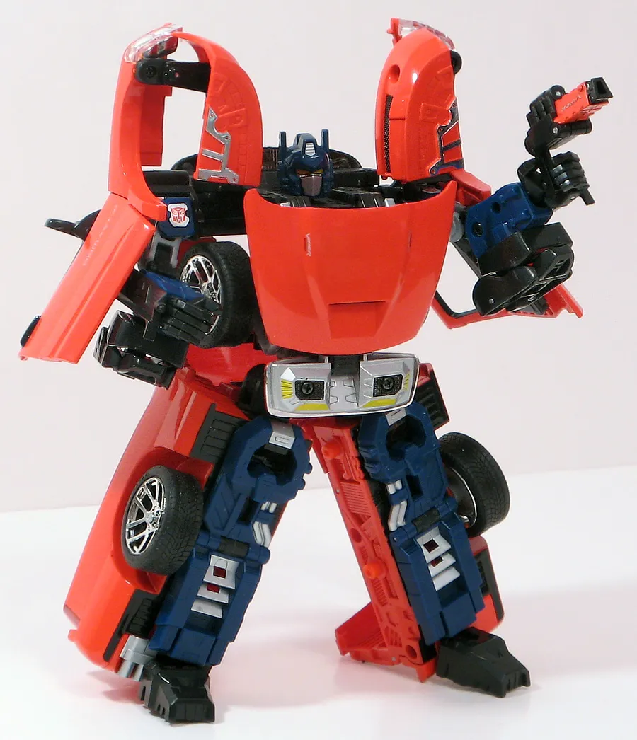 Convoy and Melissa | Dodge Ram | Transformers Kissplayers