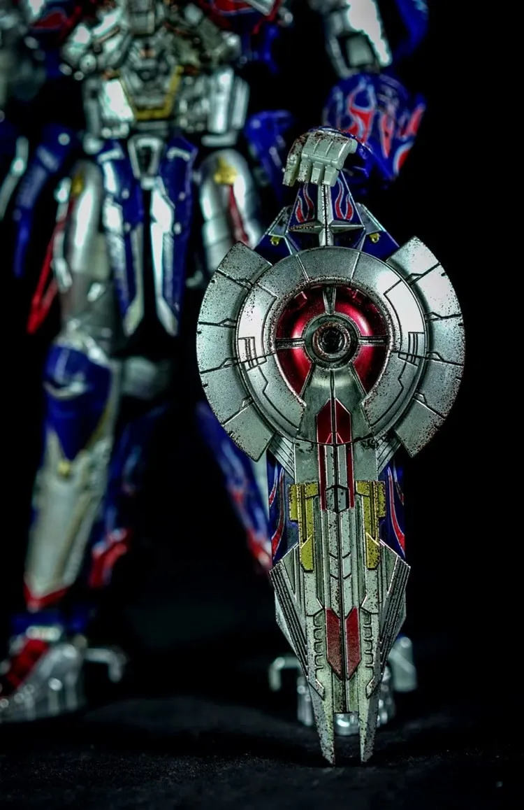 R-02D Challenger Battle Damage Version | Unique Toys