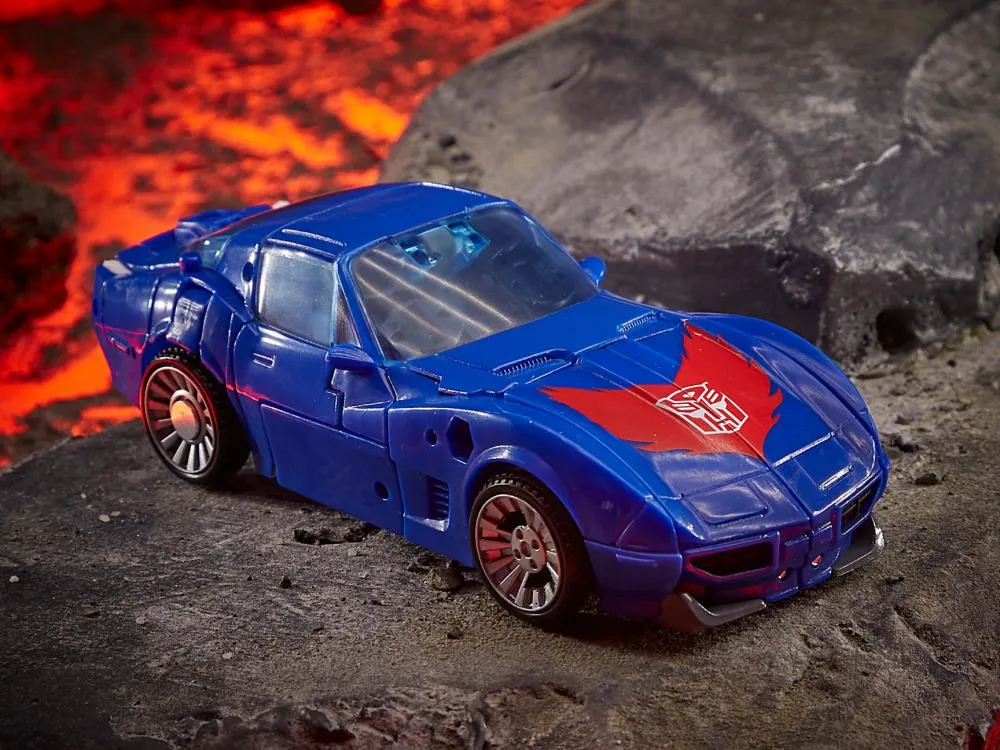 WFC-K26 Tracks Deluxe Class | Transformers Generations War for Cybertron Kingdom Chapter