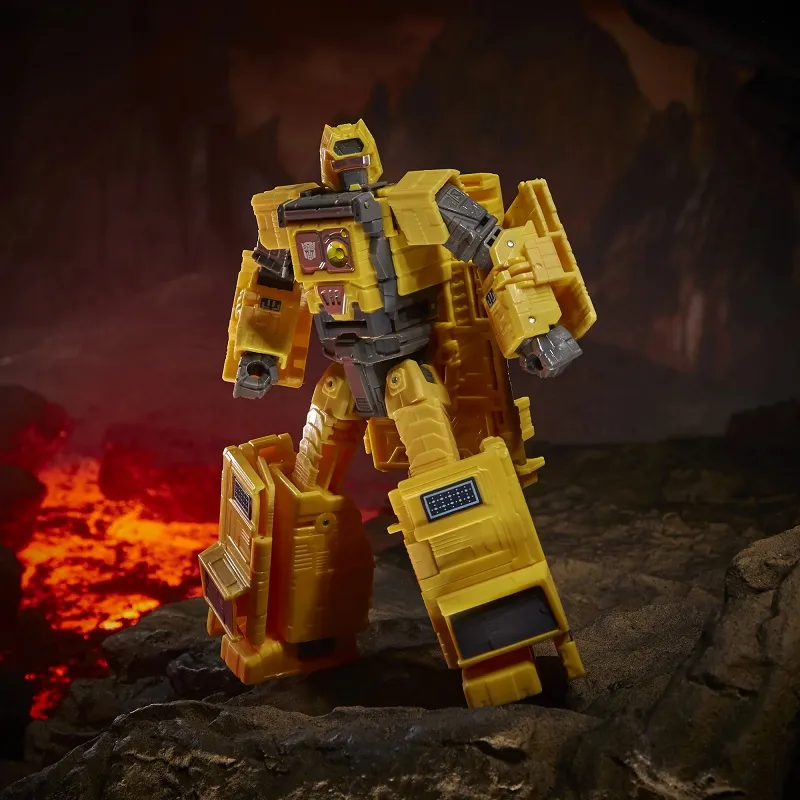WFC-K30 Autobot Ark Titan Class | Transformers Generations War for Cybertron Kingdom Chapter