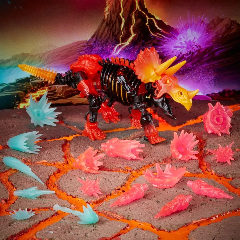 WFC-K39 Tricranius Beast Power Fire Blasts Collection Pack | Transformers Generations War for Cybertron Kingdom Chapter