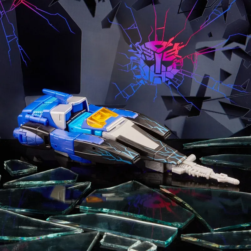 Blurr IDW Shattered Glass IDW Shattered Glass Deluxe Class | Transformers Generations Shattered Glass Collection