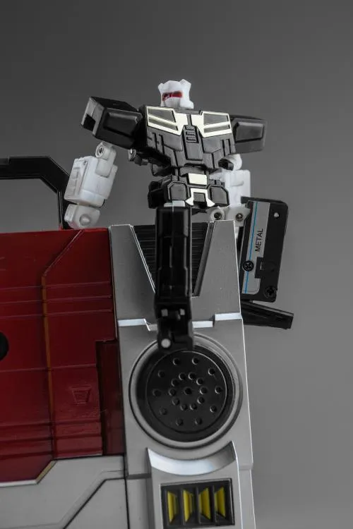 Transistor Pure Red Metallic Version and HiFi | KFC Toys
