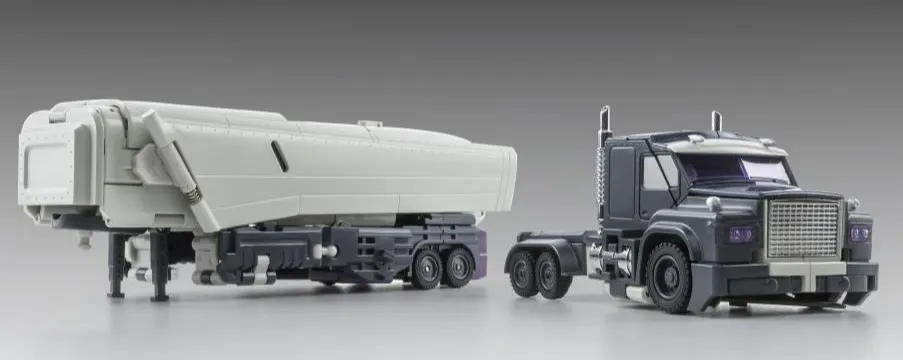 Stratotanker Metallic Version | KFC Toys