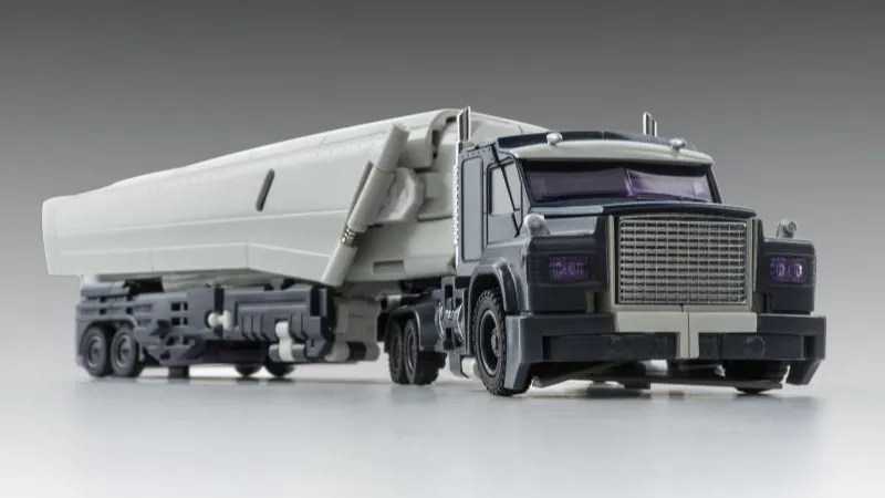 Stratotanker Metallic Version | KFC Toys