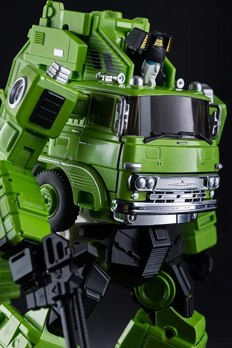 MX-35 Caravaggio | X-Transbots