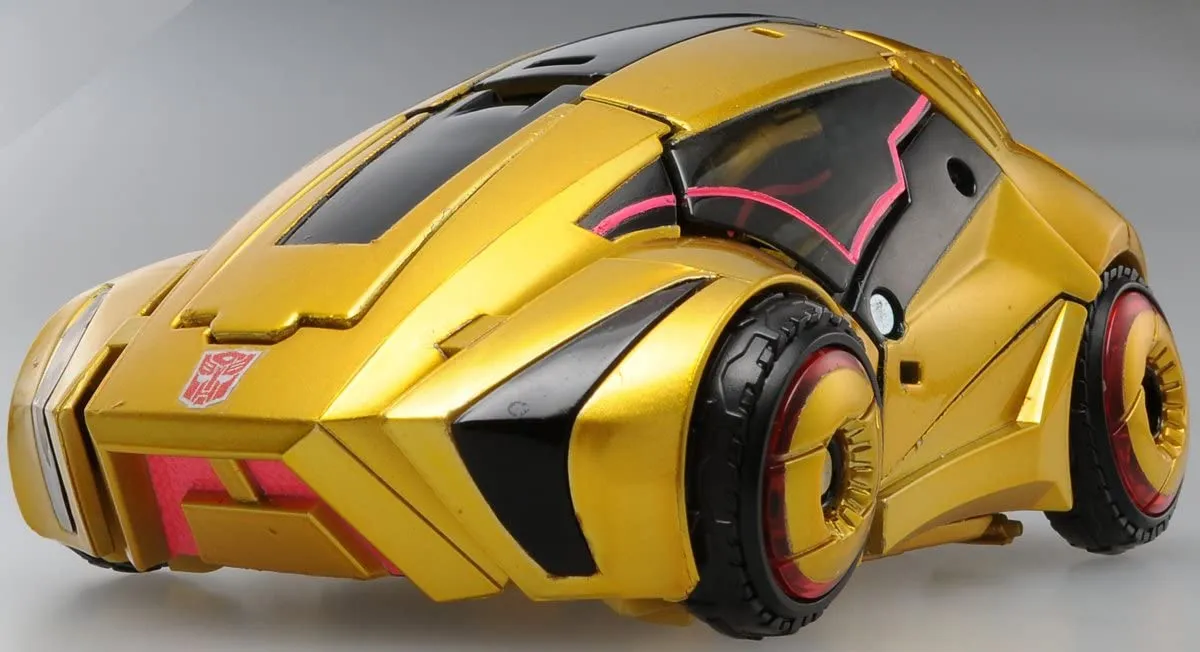 UN-02 Bumblebee Cybertron Mode | Transformers United