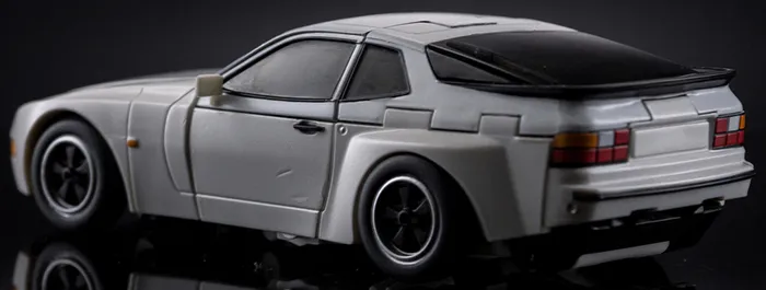 MM-10W Coprimozzo White Version Limited Edition | X-Transbots