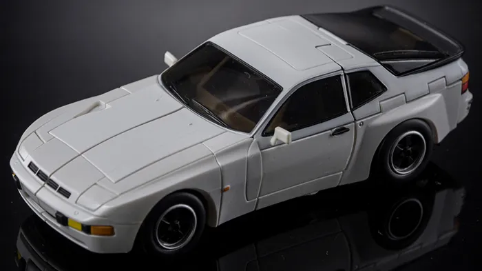MM-10W Coprimozzo White Version Limited Edition | X-Transbots