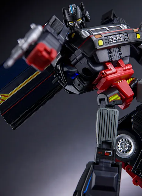 MX-17B Shout Black Diamond Version Limited Edition | X-Transbots