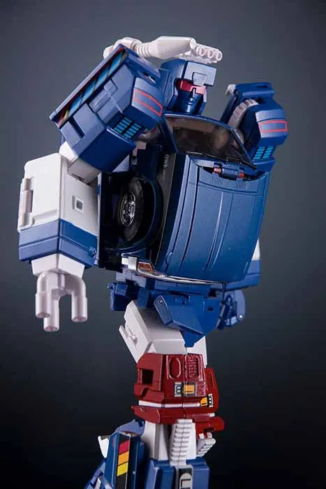 MX-8B Aegis Striker Type Diamond Version Limited Edition | X-Transbots