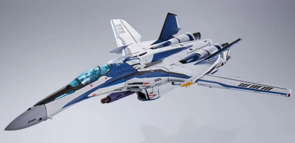 VF-25 Messiah Valkyrie Worldwide Anniversary Version DX Chogokin | Macross Frontier | Bandai Spirits