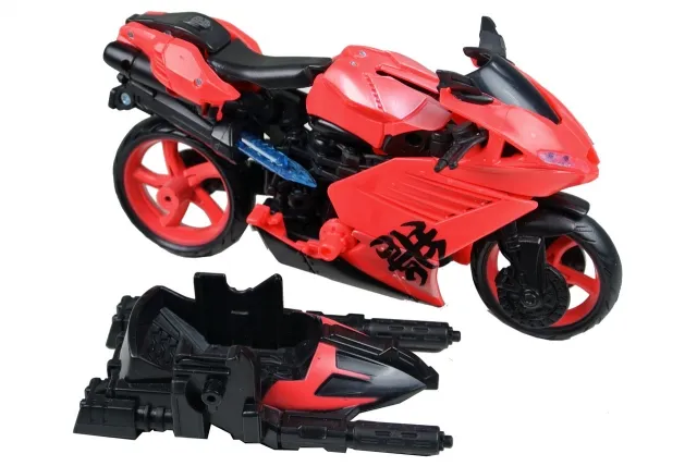 Deluxe Class Arcee | Transformers 2 ROTF Revenge of the Fallen