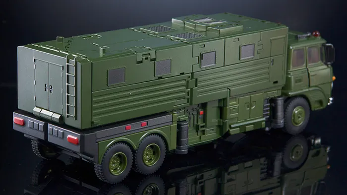 MX-36 Bulwark | X-Transbots
