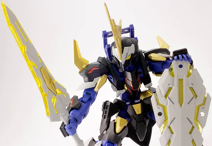 09 Arthur Shadow Knight Model Kit | Pla-Act Option Series | PLUM