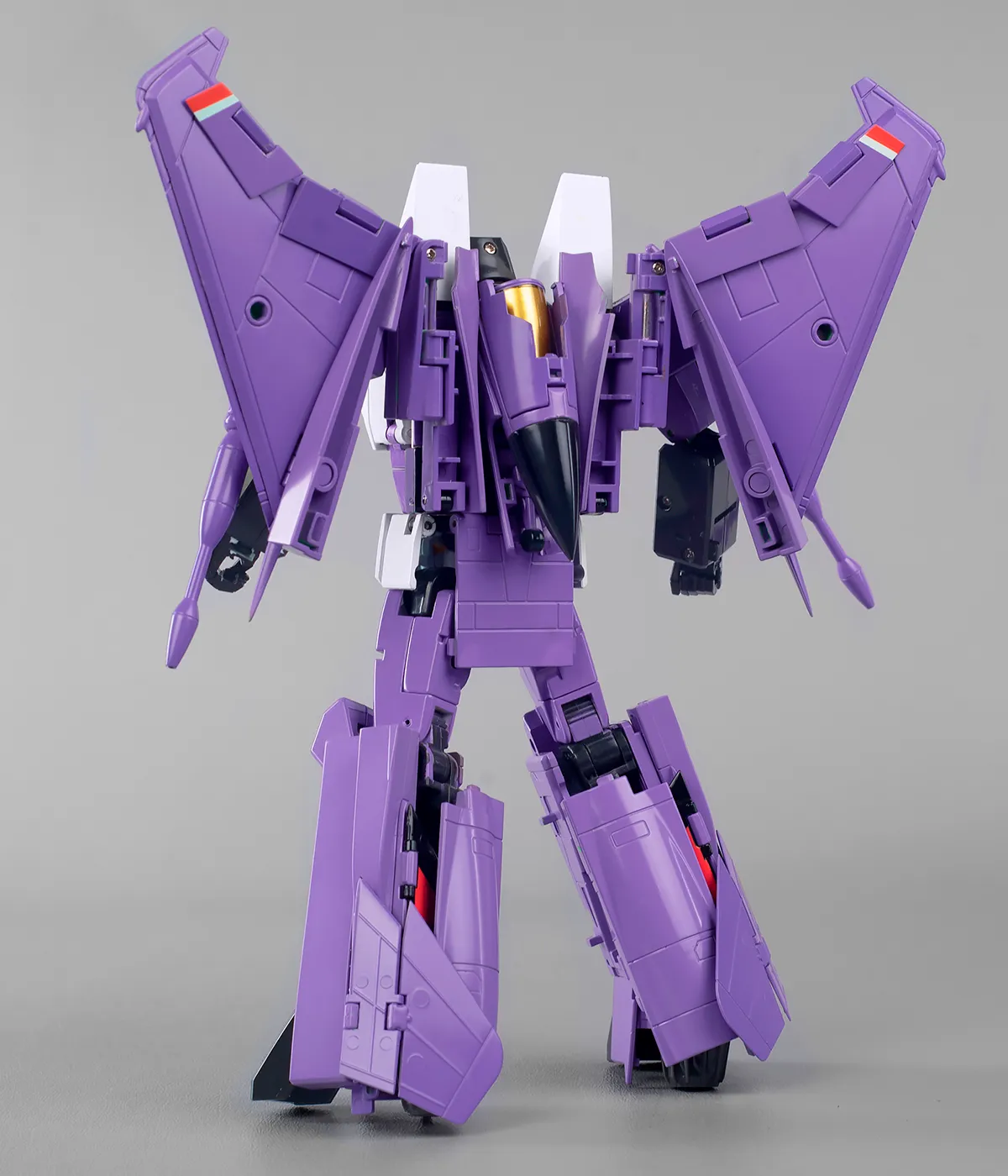 MTRM-EX04 Skyclone Convention Exclusive | MakeToys | Re: Master Ex