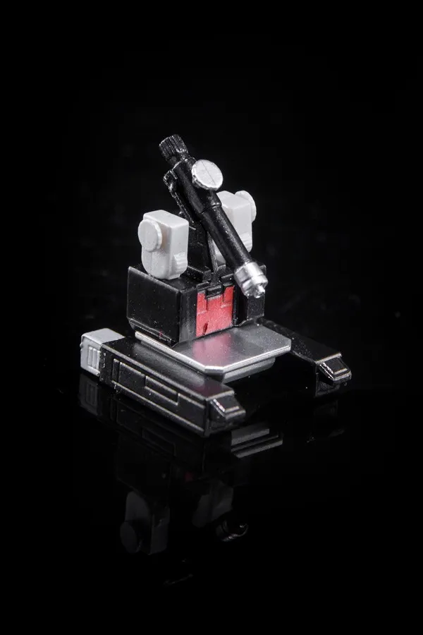MX-27B Janssen (Black Version) | X-Transbots