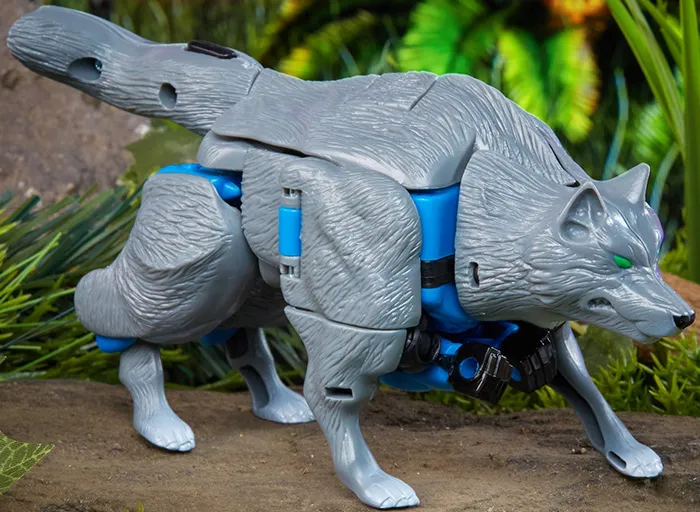 Wolfang Deluxe Class | Transformers Beast Wars