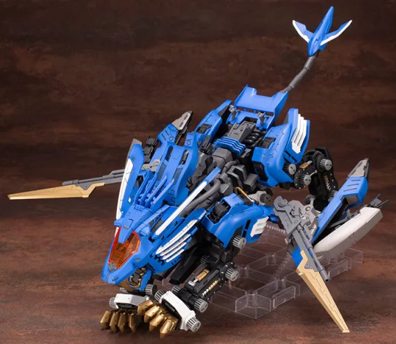 RZ-028 Blade Liger Attack Booster Version Model Kit 1/72 Scale | Zoids Highend Master Model | Kotobukiya