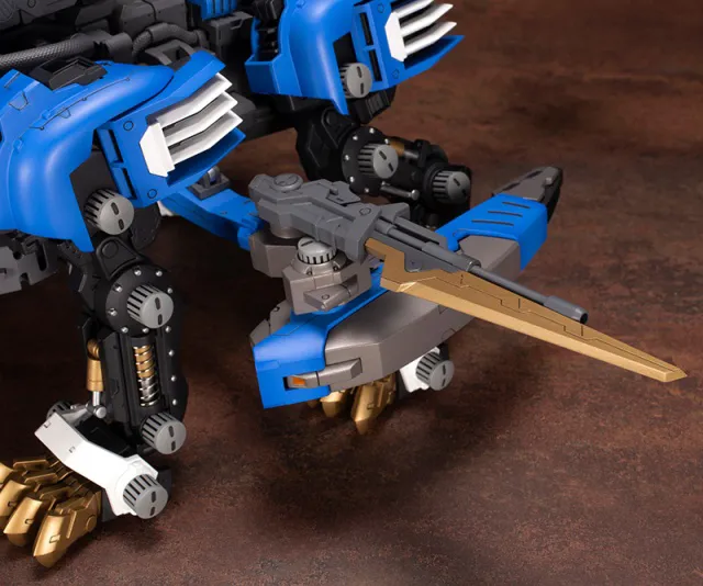 RZ-028 Blade Liger Attack Booster Version Model Kit 1/72 Scale | Zoids Highend Master Model | Kotobukiya