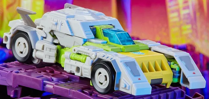 Autobot Springer | Transformers Generations Legacy Wreck N Rule Collection