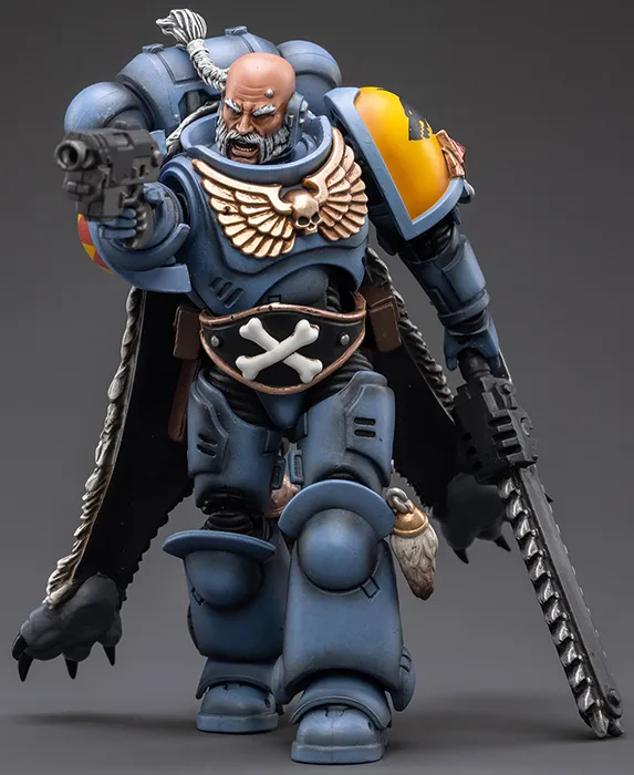 Brother Gunnar Space Wolves 1/18 Scale | Warhammer 40K | Joy Toy