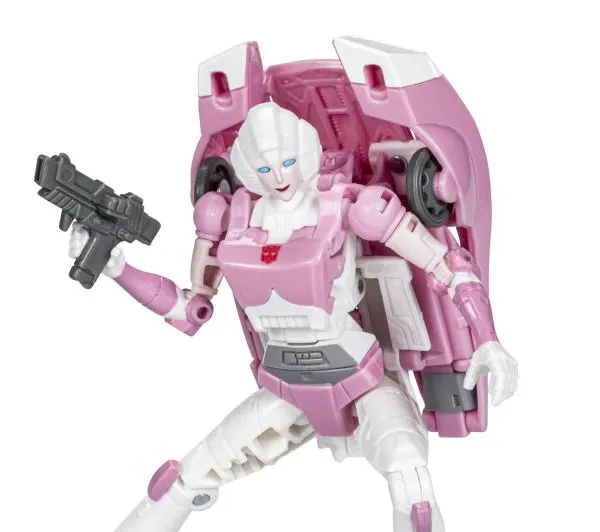 86-16 Arcee Deluxe Class | Transformers Studio Series | Transformers: The Movie 86