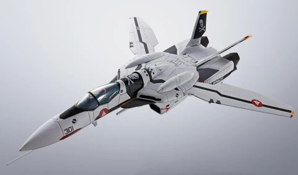 Roy Fokker's VF-0S Phoenix Hi-Metal R | Macross Zero | Bandai Spirits
