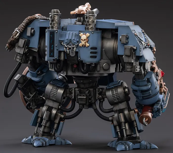 Space Wolves Venerable Dreadnought Brother Hvor 1/18 Scale | Warhammer 40K | Joy Toy 