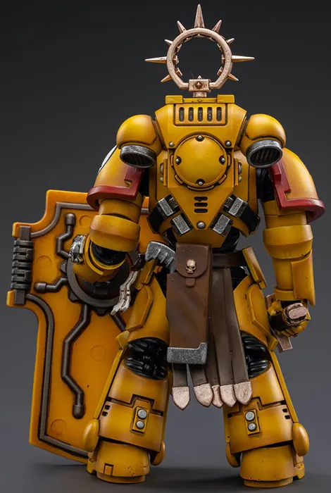Imperial Fists Veteran Brother Thracius 1/18 Scale | Warhammer 40K | Joy Toy