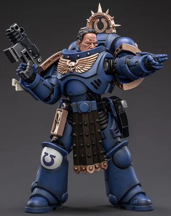 Ultramarines Primaris Lieutenant Amulius 1/18 Scale | Warhammer 40K | Joy Toy