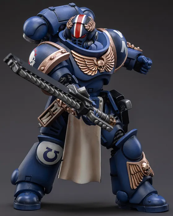 Ultramarines Primaris Lieutenant Horatius 1/18 Scale | Warhammer 40K | Joy Toy