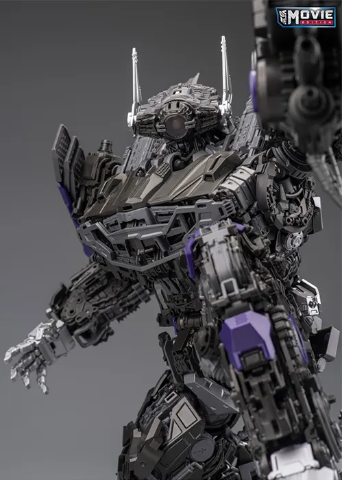 Shockwave Model Kit | Transformers: Bumblebee | Yolopark